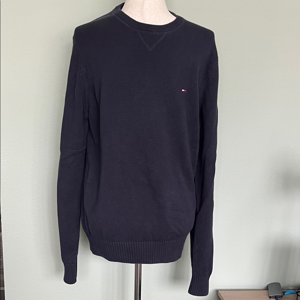 Tommy Hilfiger Navy Crewneck Sweater with Flag Emblem